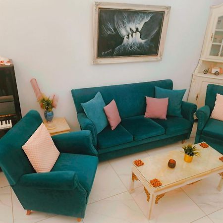 Vintage Art Home On The Sea Tesalónica Exterior foto